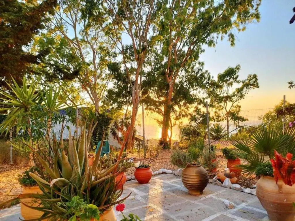 Violeta s Seaview Apartment in Rhodes