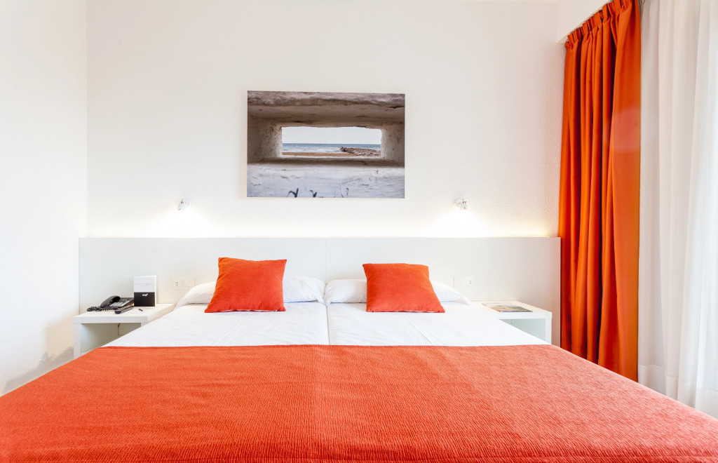 Intelier Orange