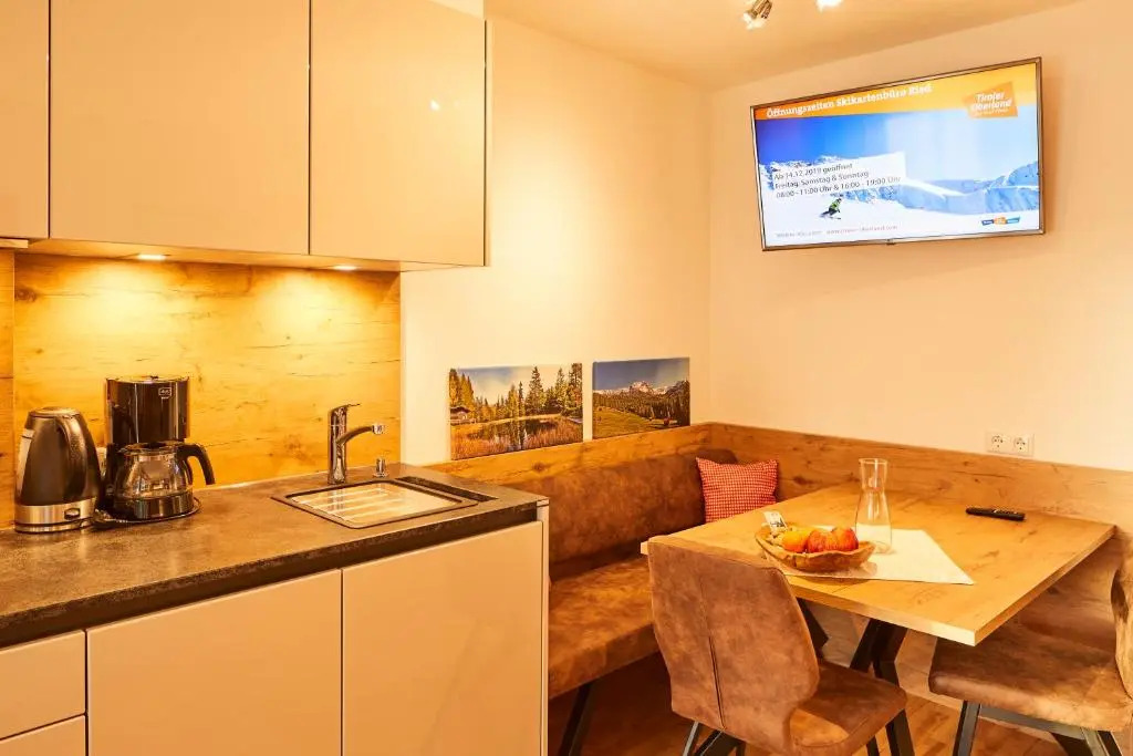 HOLIDAY - Apartments Kuprian