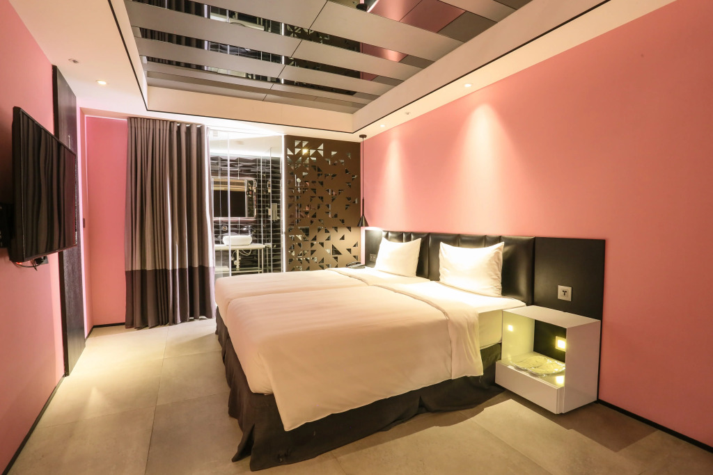 Hotel PaPa Whale