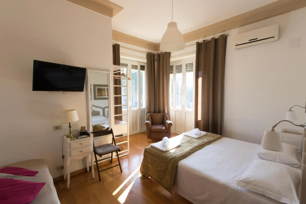 Le Suites di Tevere Home