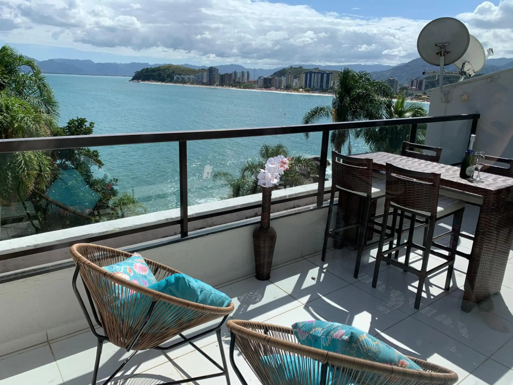 Lindo Duplex Pé Na Areia com Praia Privativa