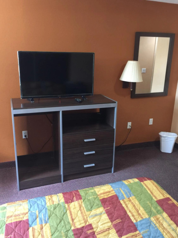 Scottish Inn & Suites Hobby Airport