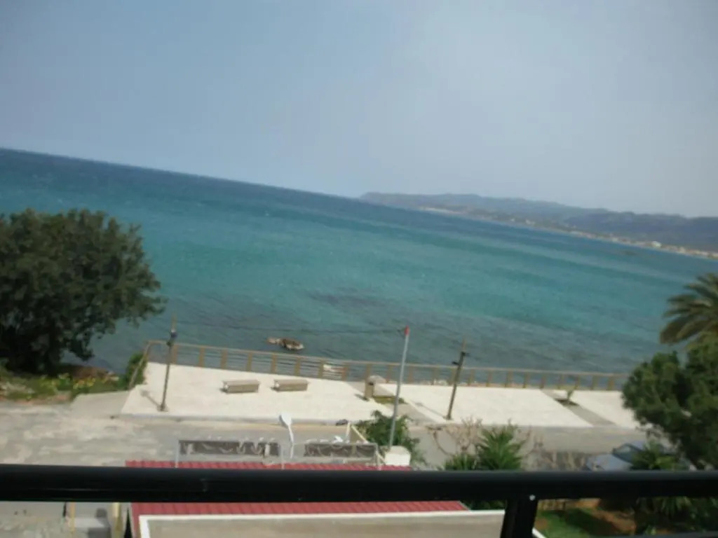 Diamond Beach Appts and Studios