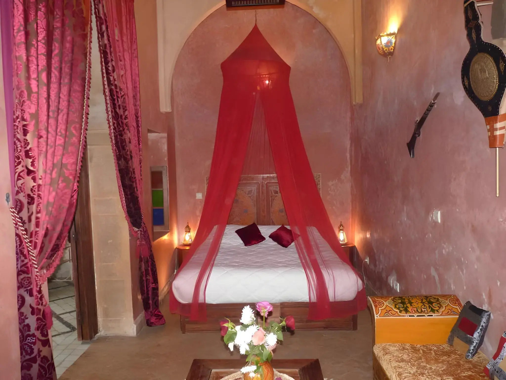 Riad Marlinea