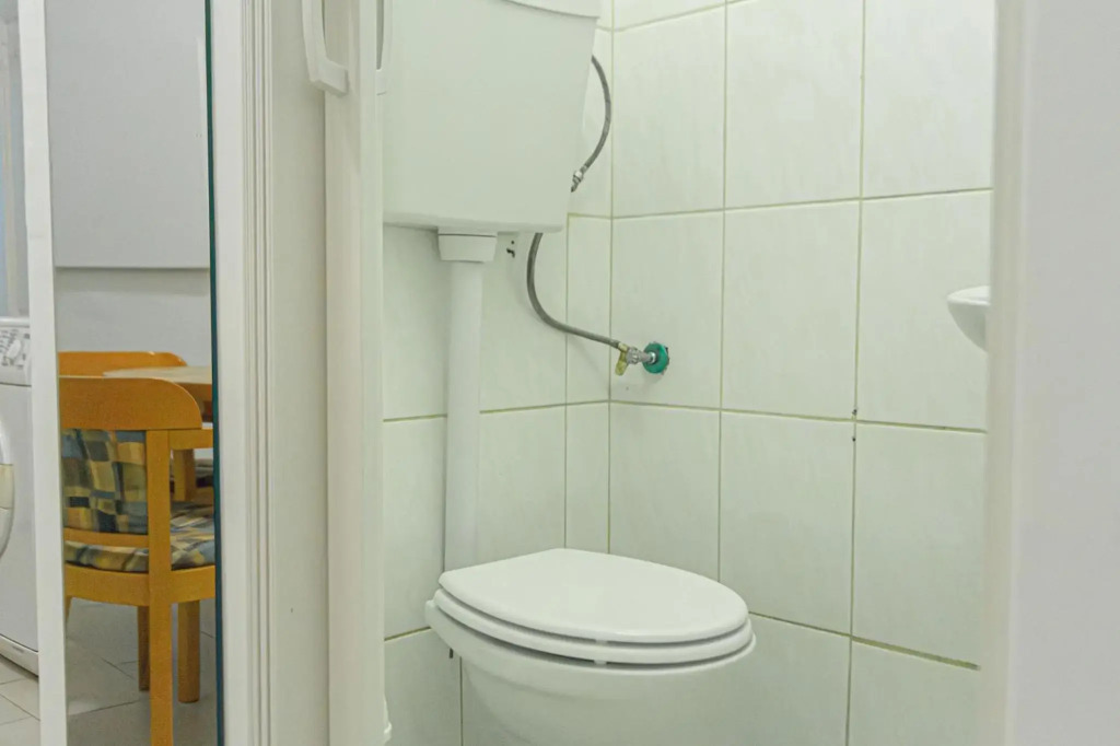 Economy Apartment well connected to the whole city