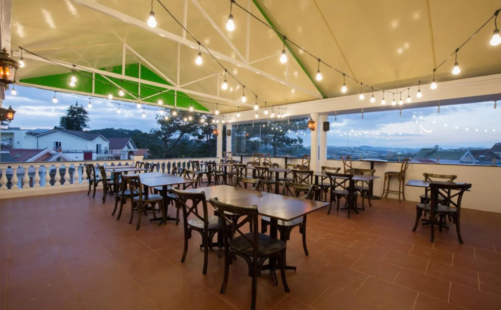 HANZ Pho Hoa Hotel