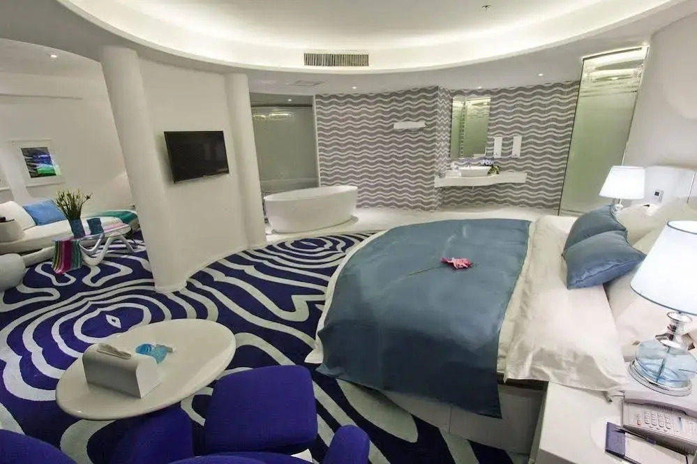 Lanmei Theme Hotel