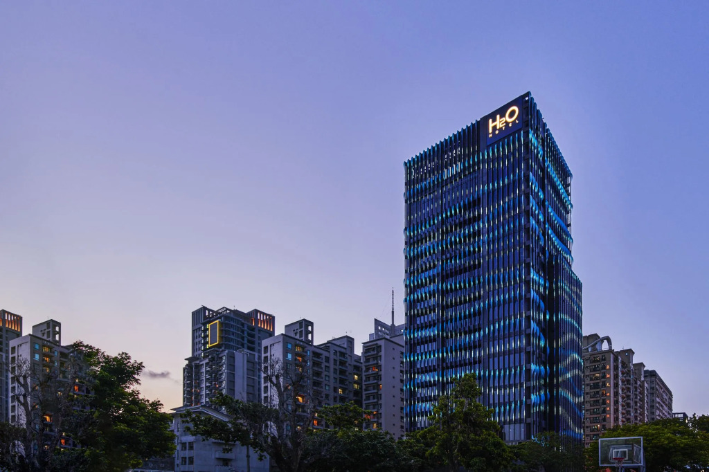 H2O HOTEL
