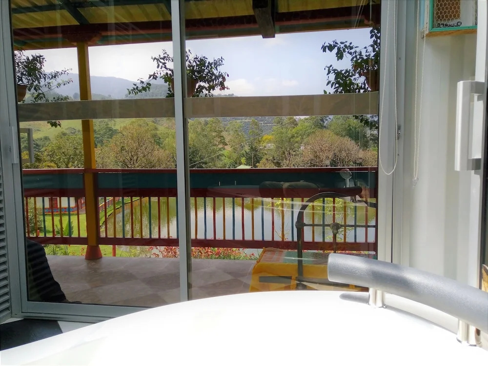 Hotel Lago Valdivia