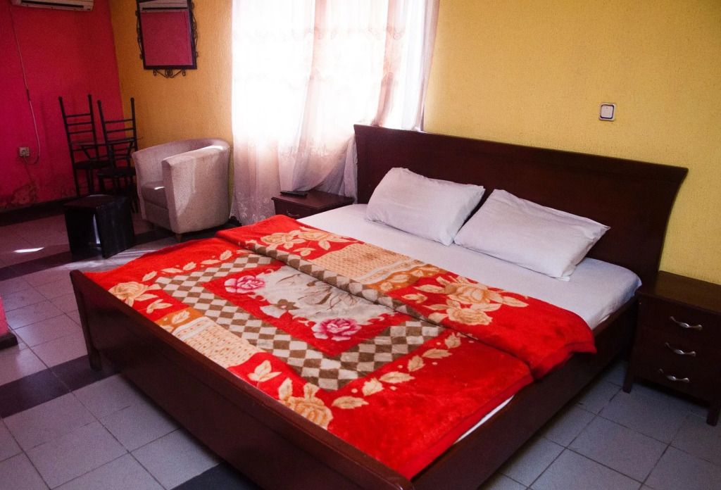 Alfoscar Hotel & Suites