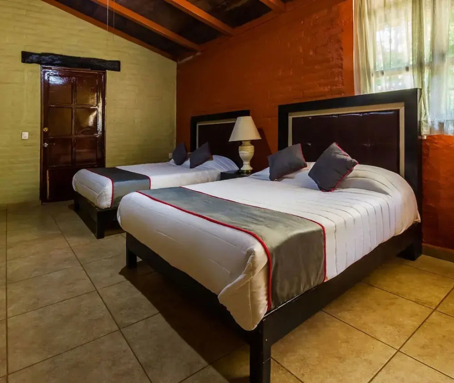 Taanah Hotel & Glamping