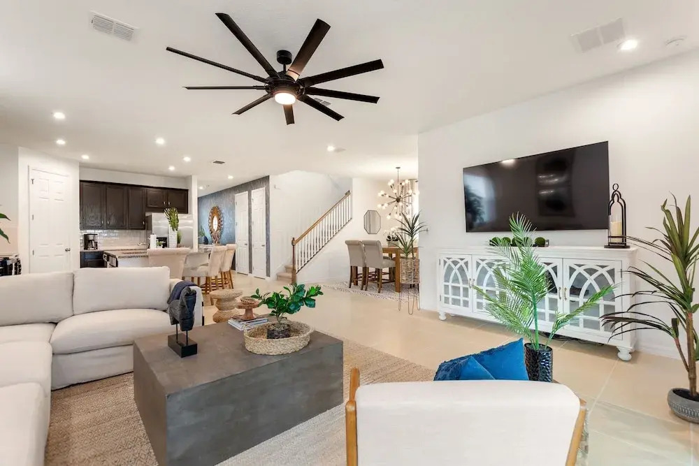 Solara Seaside Escape by Shine Villas