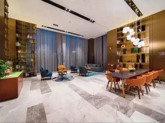 Siji Xiaozhu Hotel