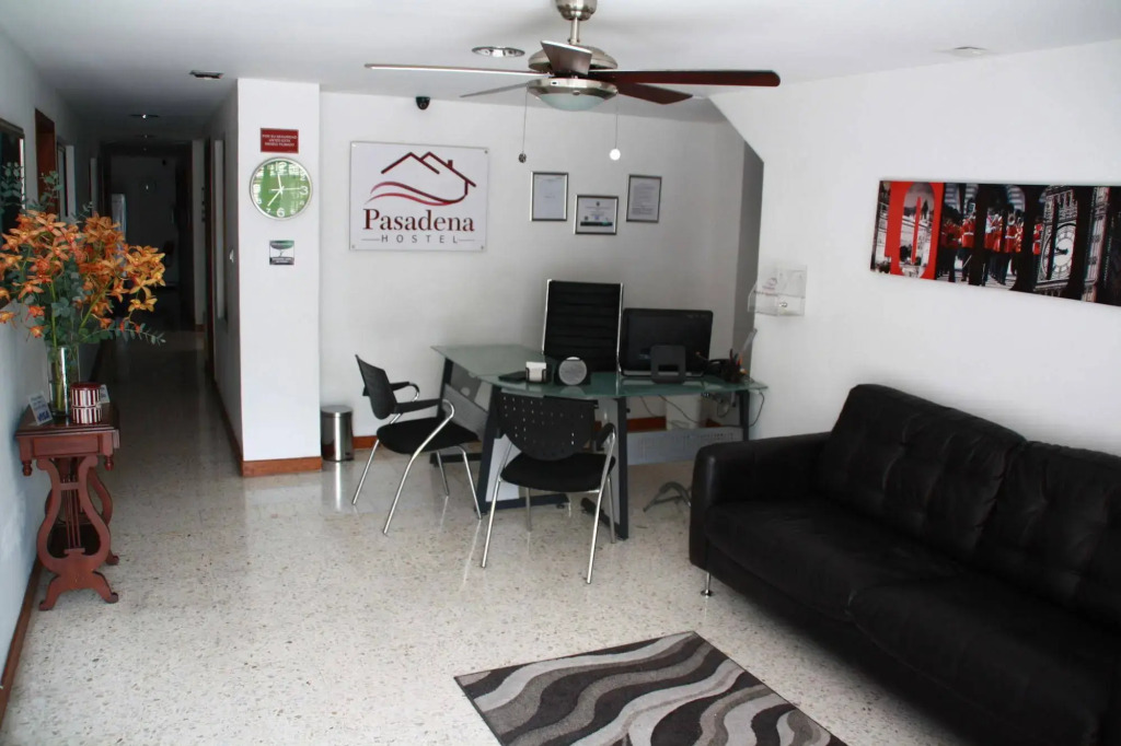Pasadena Hostel