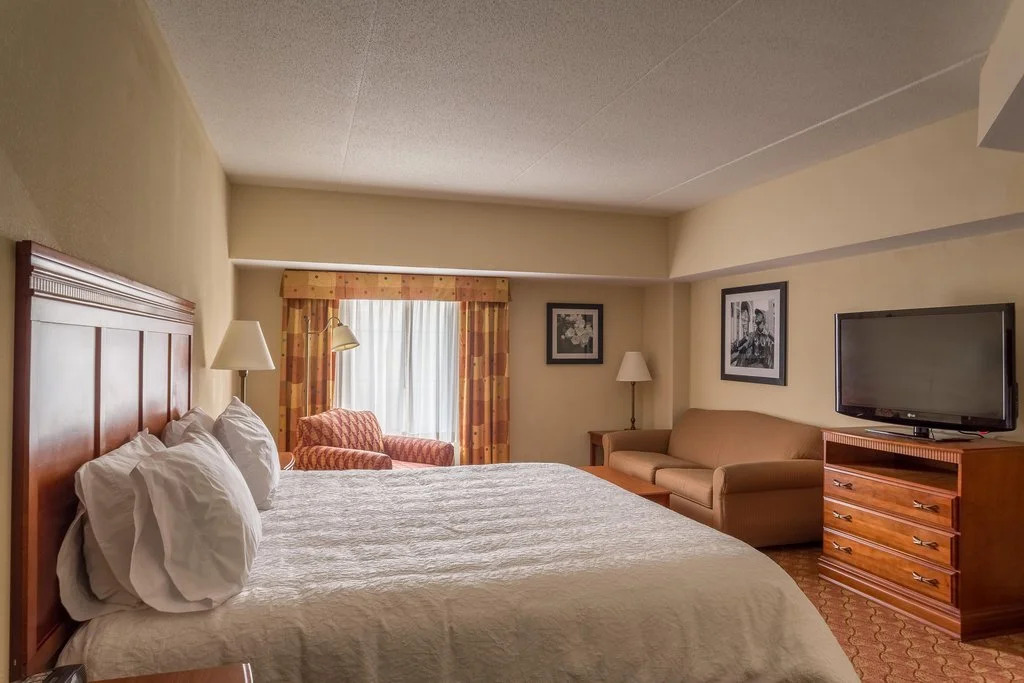Hampton Inn & Suites Knoxville-Downtown