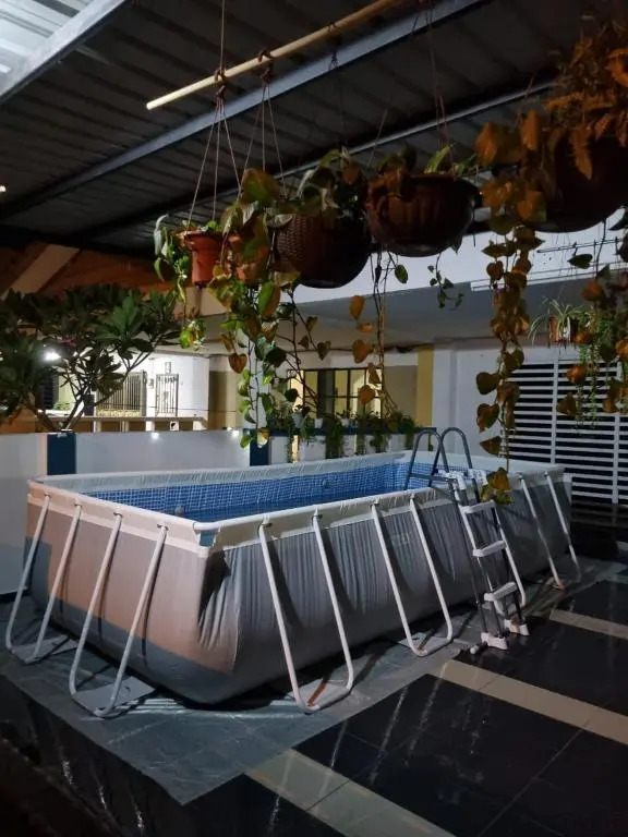 PRIVATE POOL WITH Wifi Ssue Klebang Chemor Homestay-Guesthouse