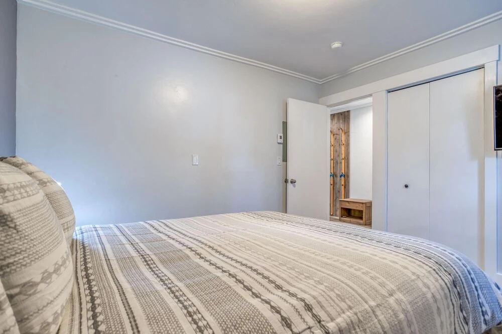 Ski House 103