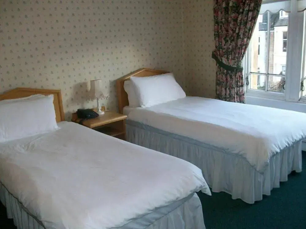 Victoria Hotel