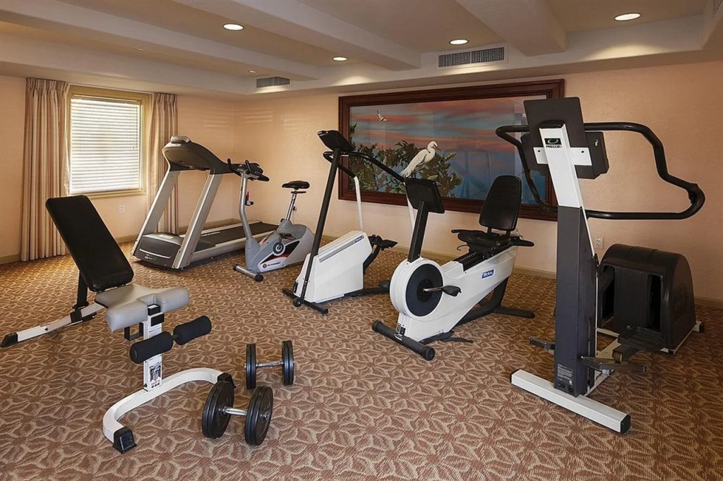 Sandpiper Lodge - Santa Barbara