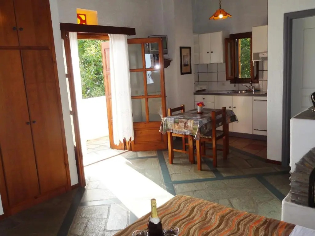 Villa Enallaxis