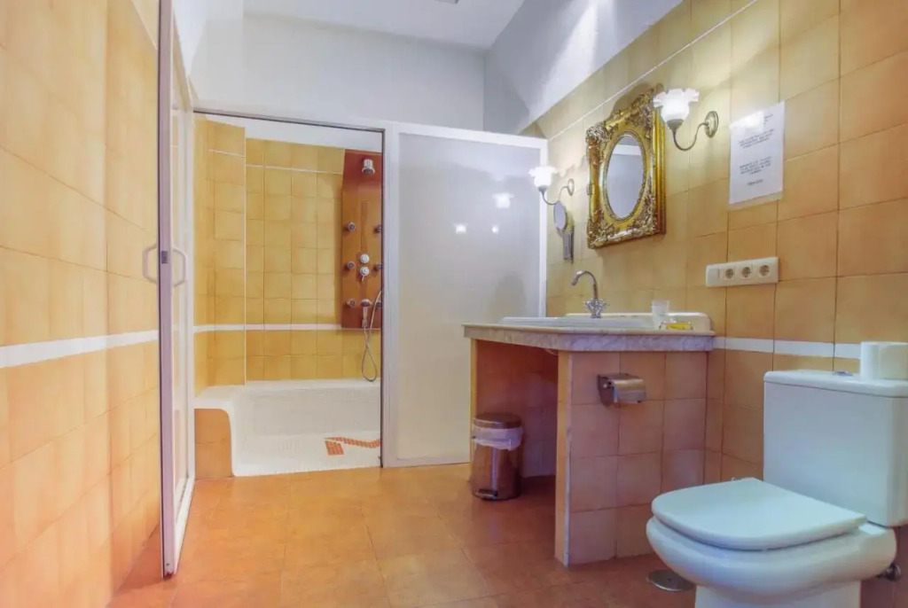 Hostal Nuevo Milán I