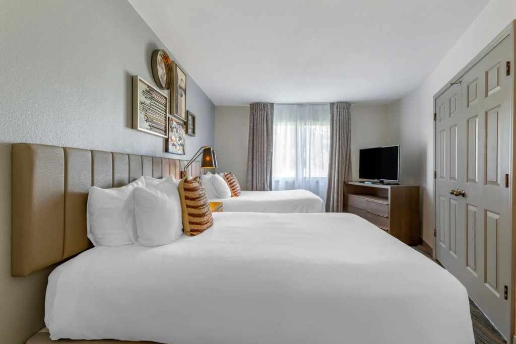 Windmill Suites Surprise - Phoenix, an Ascend Collection Hotel