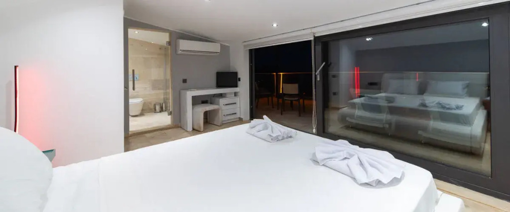 City of the Night Kalkan