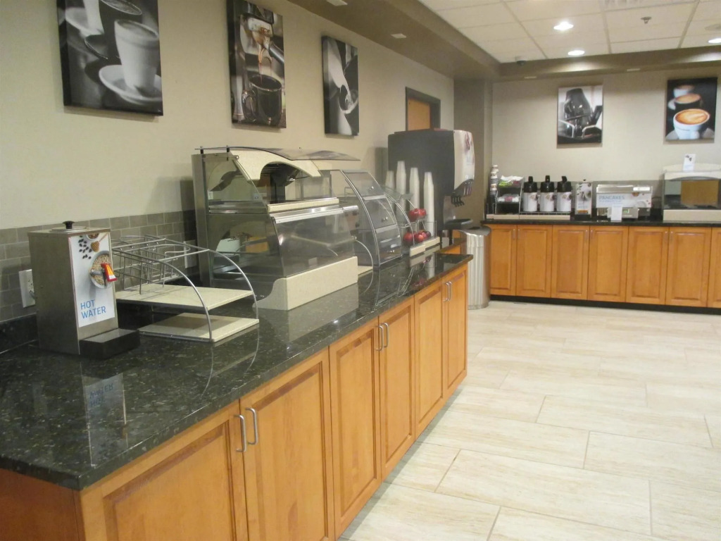 Best Western Plus Omaha Airport Inn