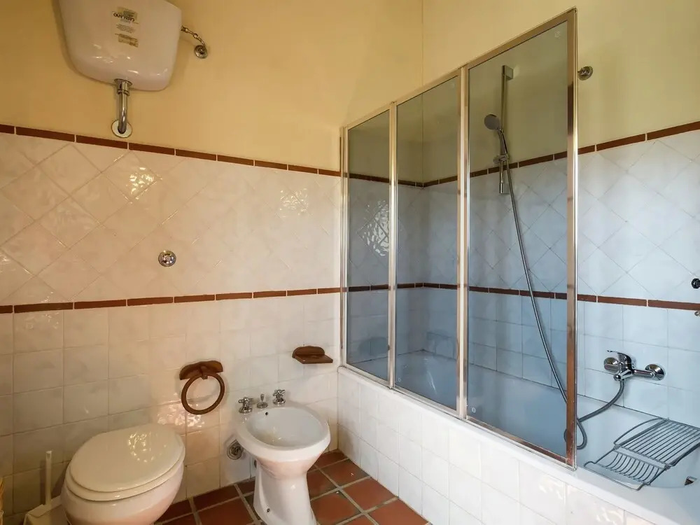 Gorgeous Holiday Home with Hot Tub, Whirlpool, Pool, Garden