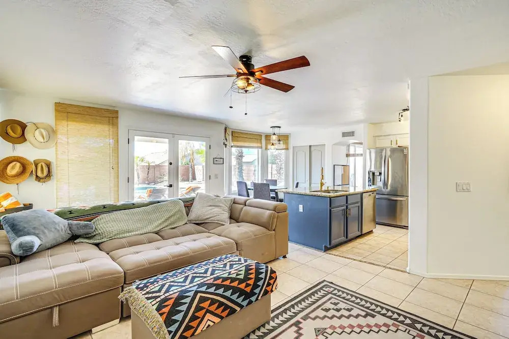 Outdoor Oasis! Family-friendly North Phoenix Home