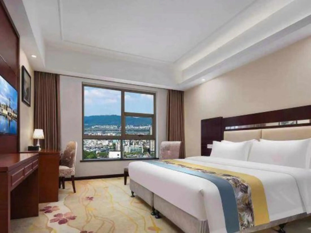 Tongfa Heyi Hotel