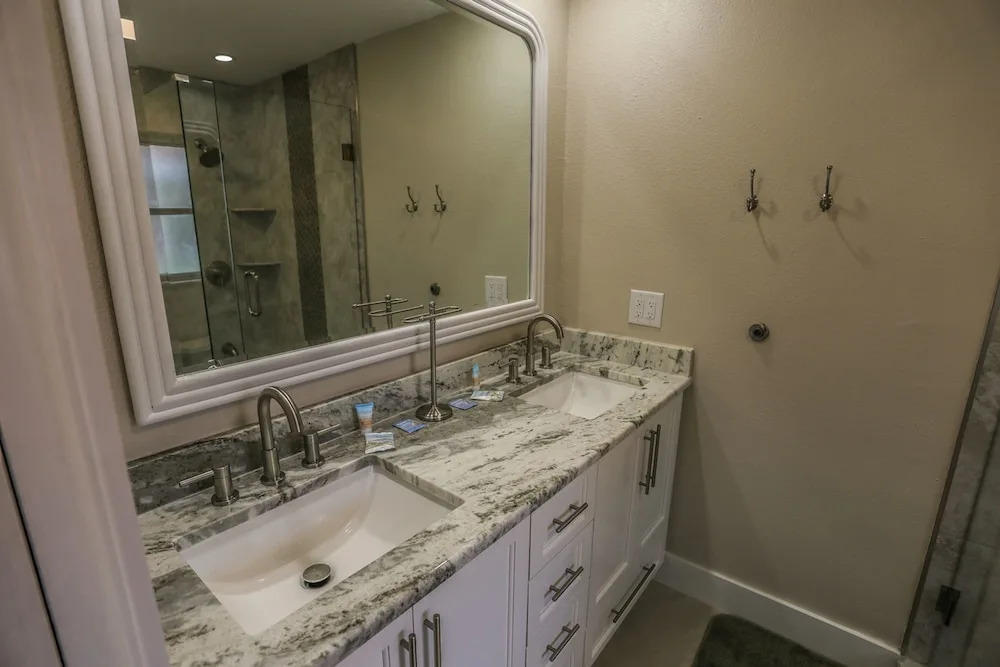 7965 Estero - Paradise Point