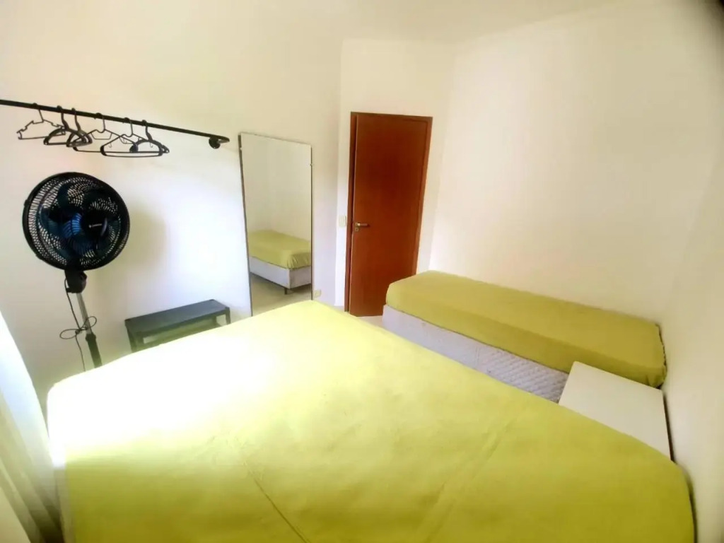 Lindo apto com 3 quartos, apenas 1 quadra da praia das Toninhas