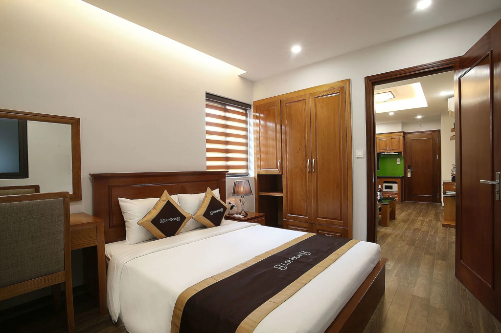 London Hotel & Apartment