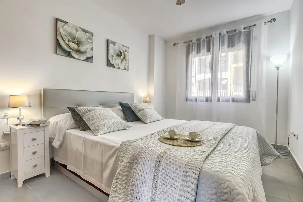 Coastal Getaway in Empuriabrava for 4