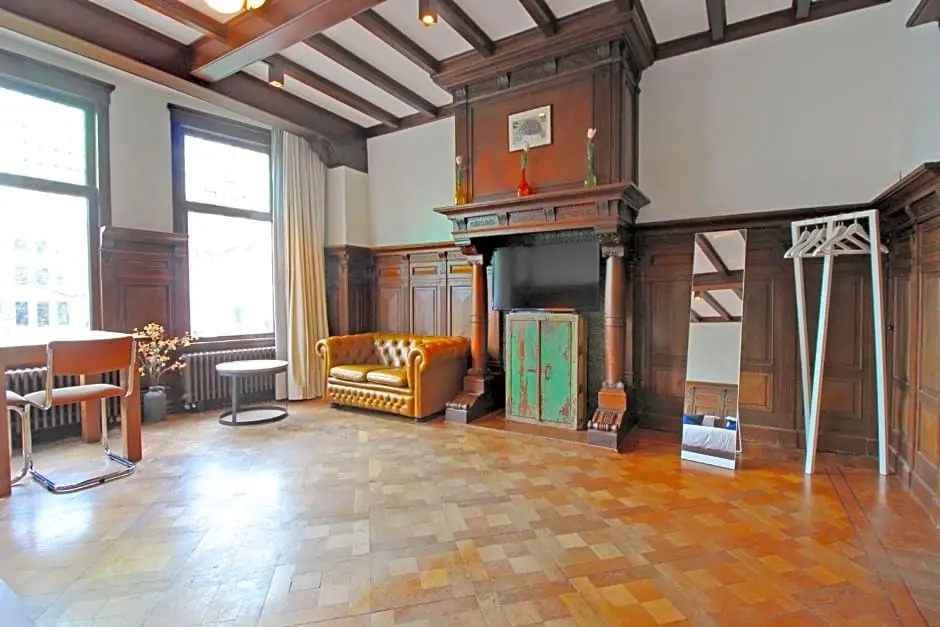 Large 4p canal apartment Prinsengracht
