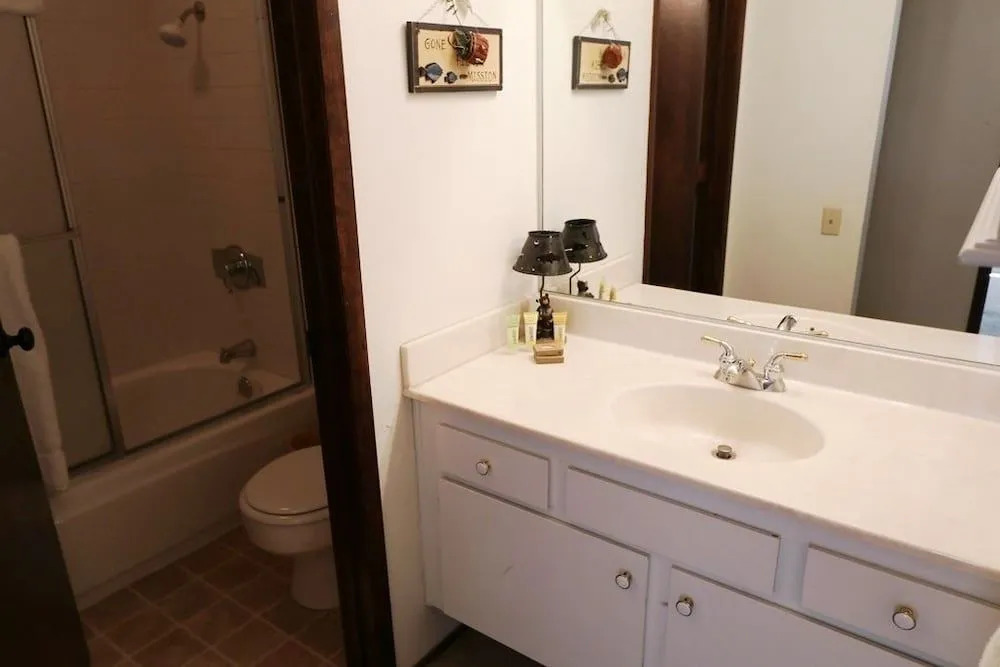 Horizons 4 #156 3 Bedrooms 3 Bathrooms Condo