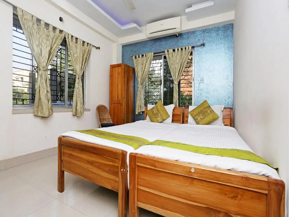 Goroomgo Sabita Guest House Kolkata