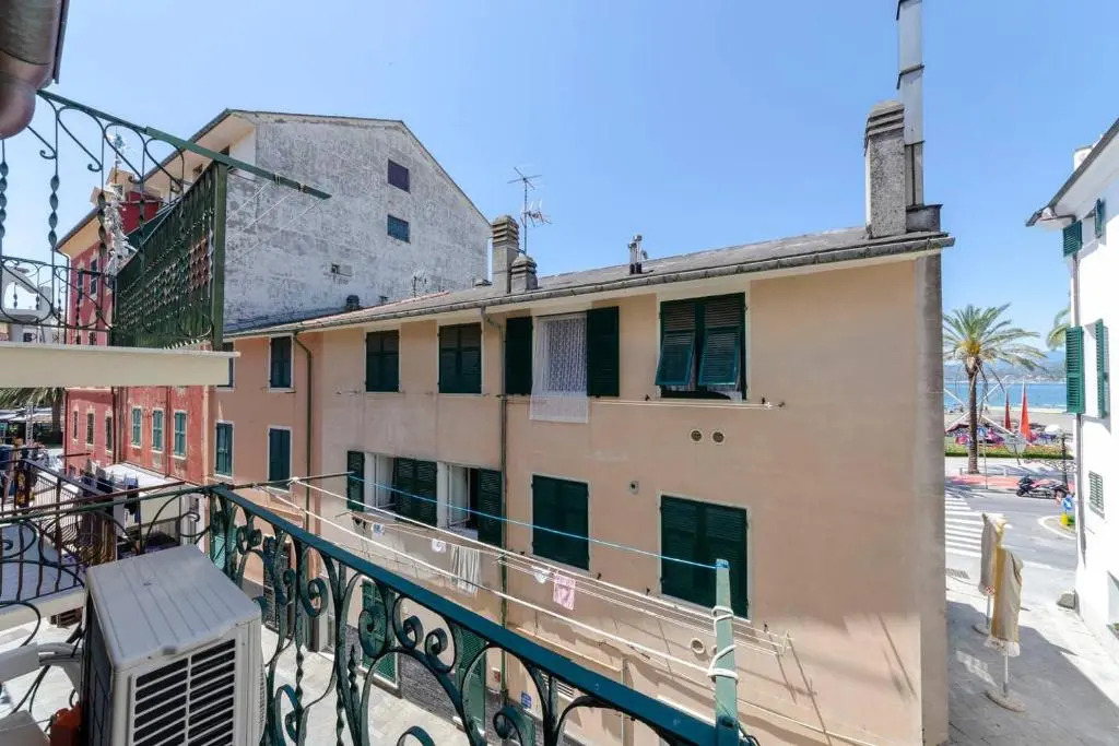ALTIDO Flat for 4, close to 2 Beaches, Sestri Levante