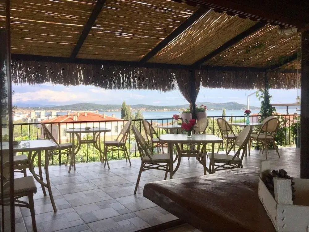 Cunda TheLara Otel