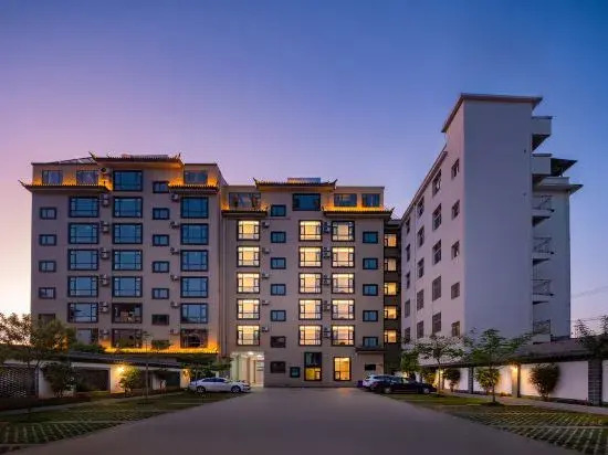 Wilderness Hotel