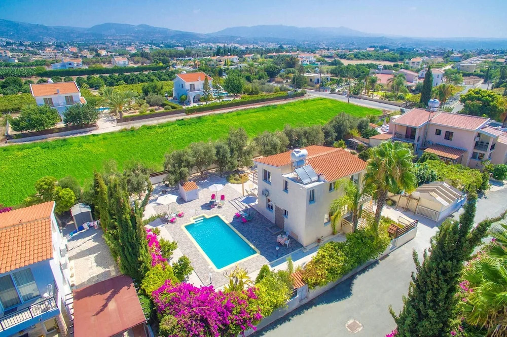 House With 3 Bedrooms in , , With Private Pool, Enclosed Garden and Wifi