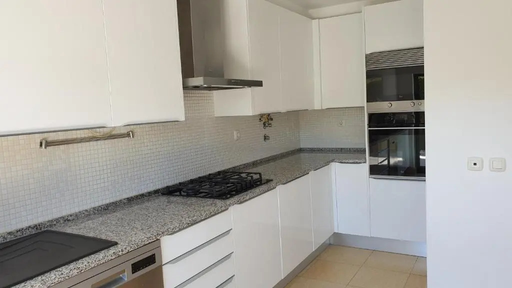 Luxury city Villa Olivia 10 - 15 min to the Beach Oura, private swimming pool