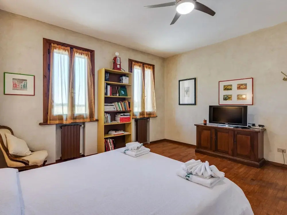 Villa in Castelbelforte near Lago di Garda