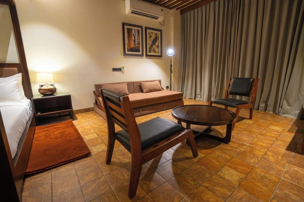 Pleasant Tree Hotels - Luxury Stay Amidst Nature