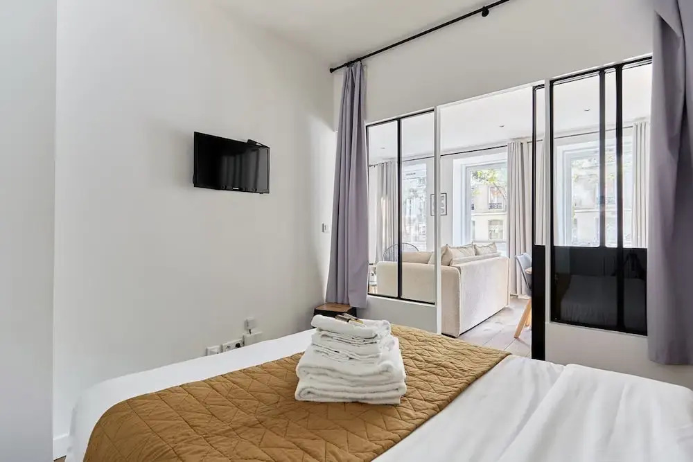 Apartment 2 Bedrooms Center of Paris