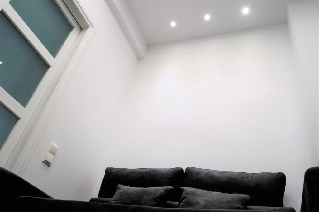 Athens Nest