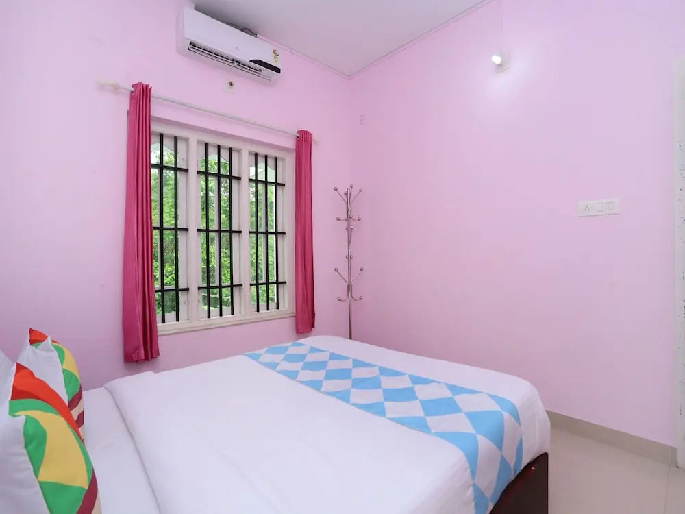 Serene Stay The Morning Dew by OYO Rooms
