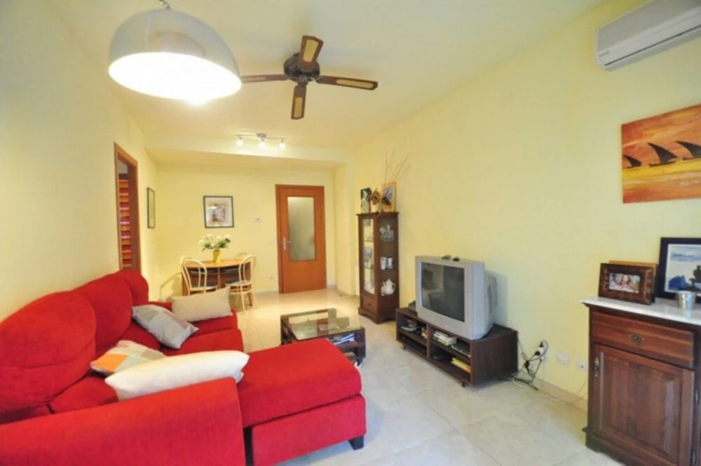 Apartamento Moderno Para 5 Personas en La Pineda